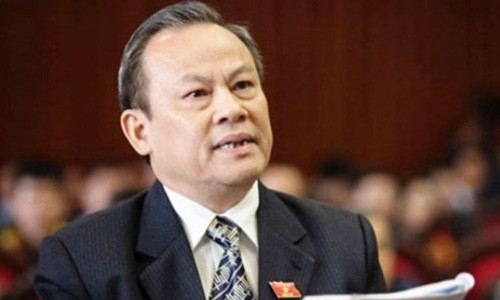 Pho Chu tich tinh di xe Lexus: Chua duoc cong nhan la DBQH?