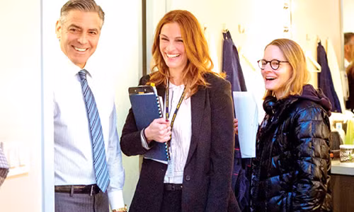 Julia Roberts va George Clooney tai hop trong Mat trai pho Wall-Hinh-2
