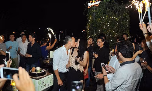 Nhung moi tinh chi em “day song” showbiz Viet-Hinh-4