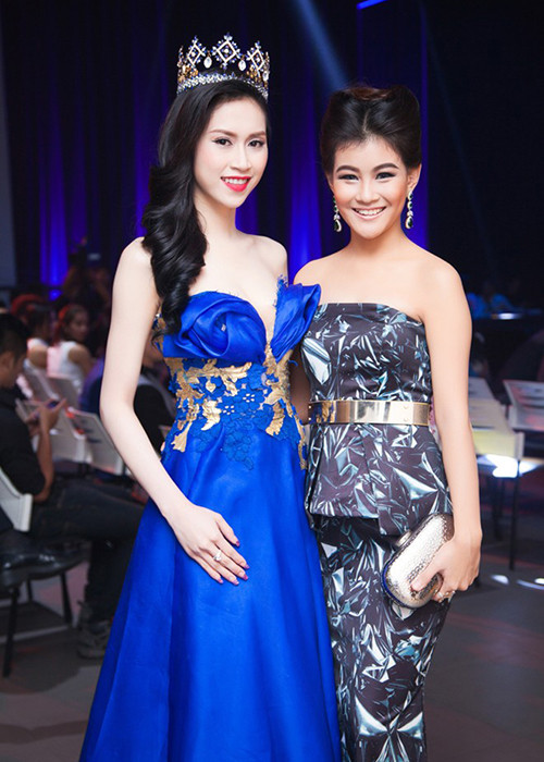 Đoạn clip khiến Hoa hậu Đông Nam Á 2014 trở thành tâm điểm của dư luận. Đa phần ý kiến chê khả năng nói tiếng Anh của người đẹp. (Ảnh: VTC News) 