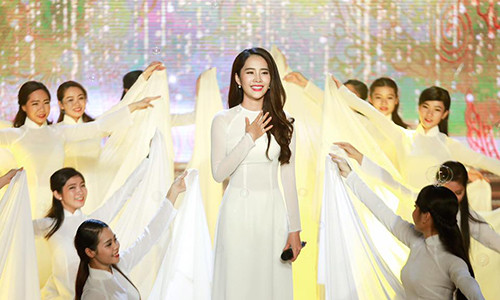 Ly do Hoa khoi Nam Em bo thi Hoa hau Viet Nam 2016