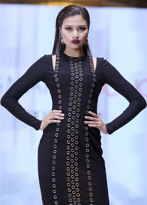 Tuy nhiên, khi bước vào thử thách trong tập 2, Nguyễn Thị Thành đã mất tập trung vì gặp áp lực chuyện bố bị ốm và thiếu sự kết nối với các thành viên trong team. (Ảnh: Thế giới trẻ) 