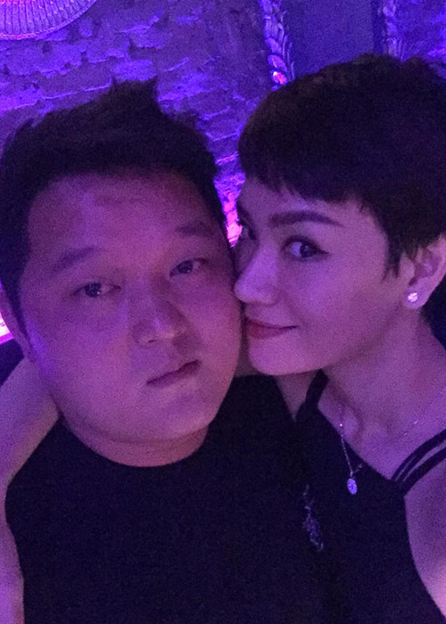 Vợ chồng Trà My không chỉ tìm được tiếng nói chung trong cuộc sống mà còn chia sẻ với nhau trong công việc.