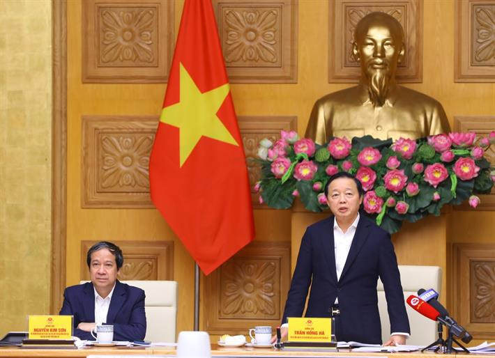 Đề xuất thi tốt nghiệp THPT từ năm 2025 gồm 4 môn thi De xuat thi tot nghiep THPT tu nam 2025 gom 4 mon thi