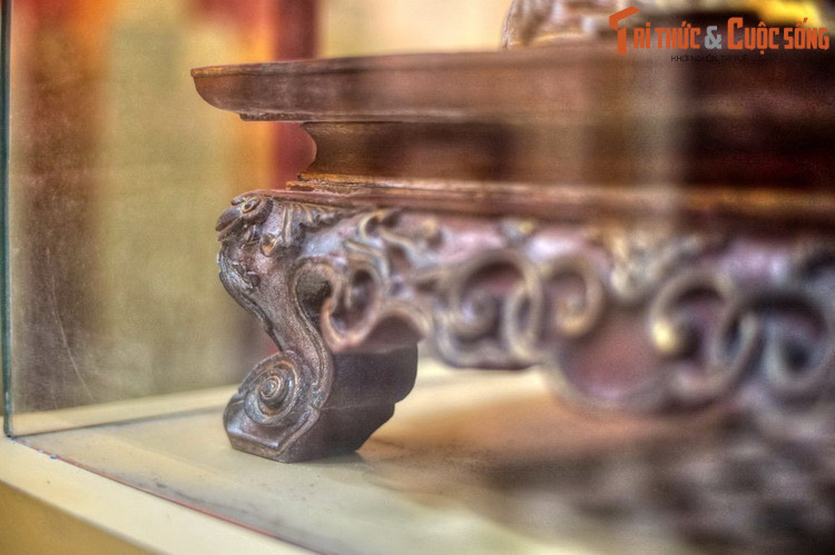 Ngày nay, tục ăn trầu và mời trầu đã không còn phổ biến như xưa nhưng trầu cau vẫn hiện diện trong việc giao hiếu, kết thân, lễ tế, cưới hỏi…