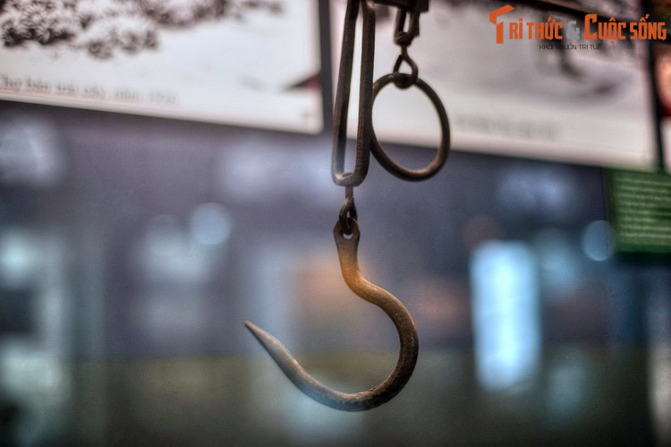 Dù có cấu tạo đơn sơ nhưng cân đòn có độ chính xác khá cao, lại dễ sử dụng, vận chuyển, chế tác không khó. Theo thời gian, loại cân này có thêm nhiều cải tiến để việc sử dụng thuận tiện hơn.