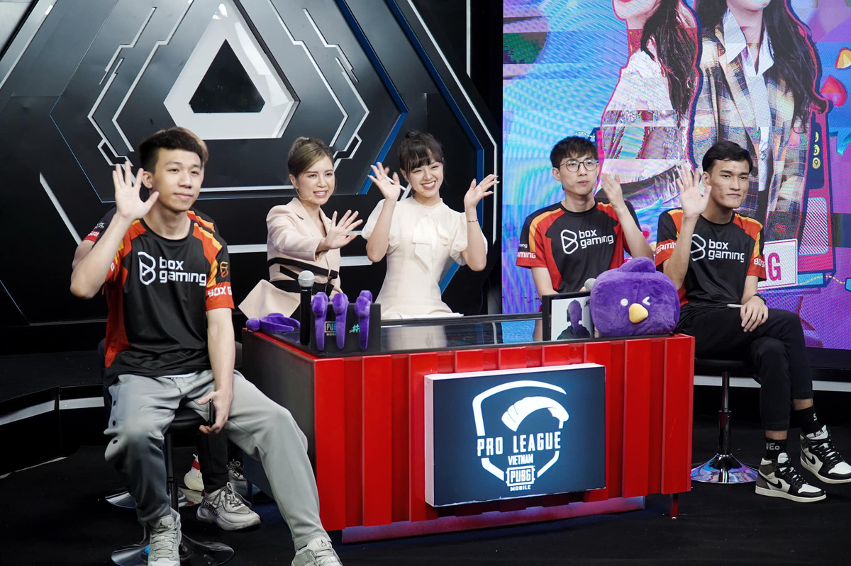 Thảo Trang cho biết, PMPL Việt Nam mùa 3 là lần đầu tiên sau bốn năm cầm mic mà Trang cảm thấy thật sự yêu sân khấu, yêu công việc. Khác với lĩnh vực trước đây từng làm, ở Esports cô cảm thấy được là bản thân mình, được làm chủ sân khấu, được mang những cảm xúc thật nhất lên trước ống kính.