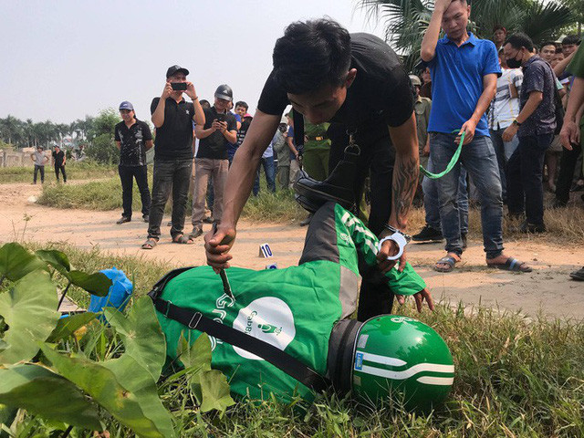 Cơ quan tố tụng xác định chiếc xe của nạn nhân trị giá khoảng 34 triệu đồng. Còn chiếc iPhone của nạn nhân bị Trường vứt lại gần nơi gây án. Trưa 30/6, HĐXX quyết định trả hồ sơ để điều tra bổ sung.