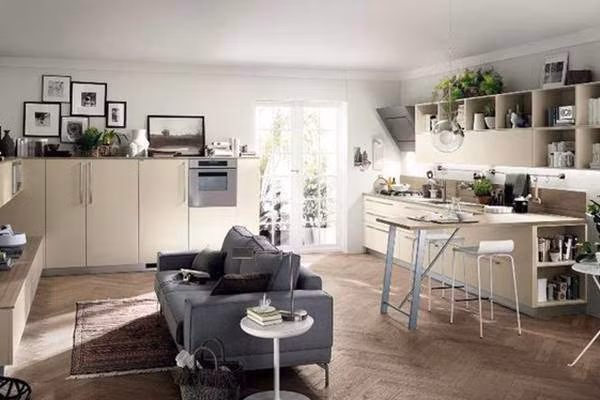 không gian bếp rộng và thoáng