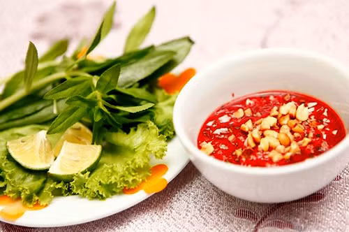 4 món chứa "cả ổ" giun sán, nhiều người Việt vẫn ăn mỗi ngày 4 mon chua