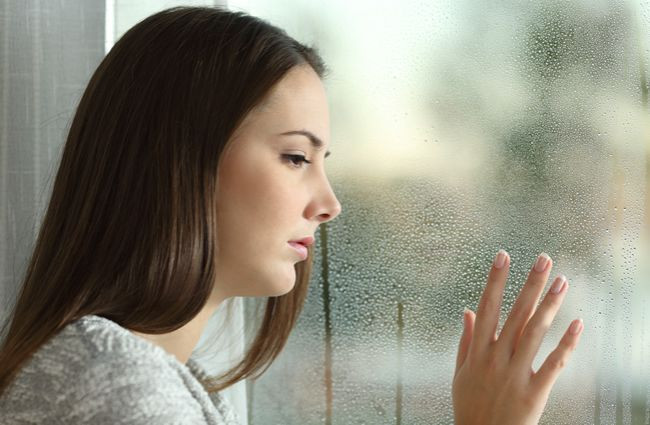 Nhan qua 5 ty tu dai gia, co gai khoc tham sau 2 nam chung song