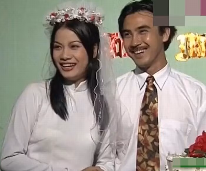 Ngam nhan sac ngay cang 