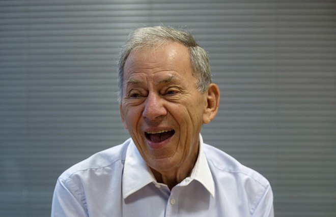 Nathan Kirsh - Eswatini (5,3 tỷ USD): Tỷ phú Kirsh sở hữu 70% cổ phần tại Jetro Holdings, một tập đoàn chuyên cung cấp hàng hóa cho các cửa hiệu, nhà hàng nhỏ. Ông cũng đầu tư vào phát triển bất động sản thương mại. Ảnh: Bloomberg.