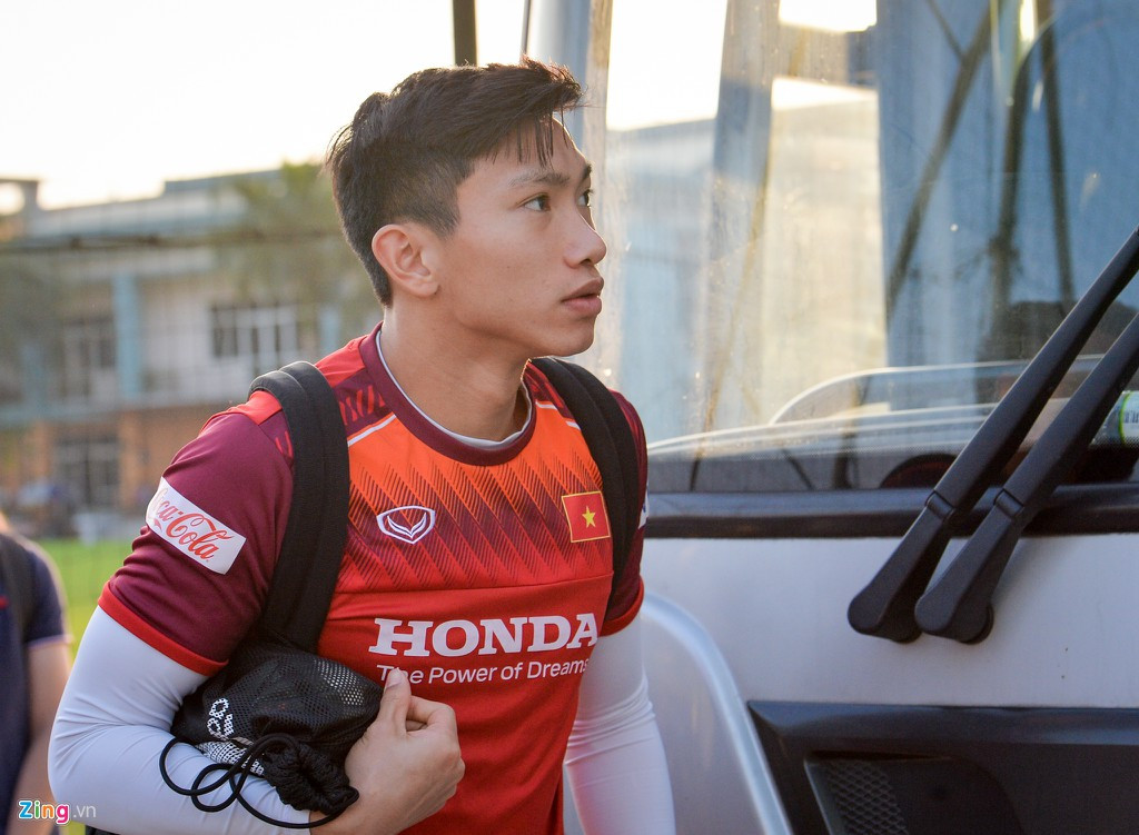 Văn Hậu gây chú ý với thân hình vạm vỡ, bắp tay to sau 2 tháng gia nhập câu lạc bộ Hà Lan.