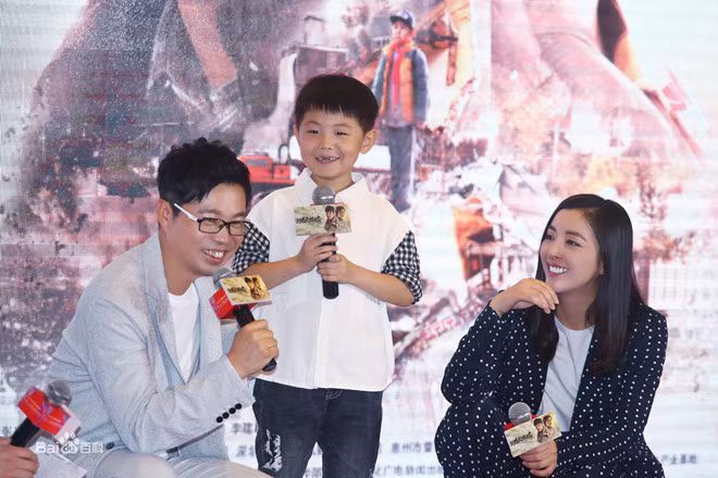 'Than dong vu dao Trung Quoc' bo be viec hoc, mai me kiem tien