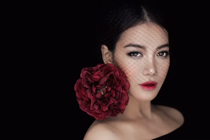 'Dan ba khon ngoan giu sac, dan ba dai dot giu chong'