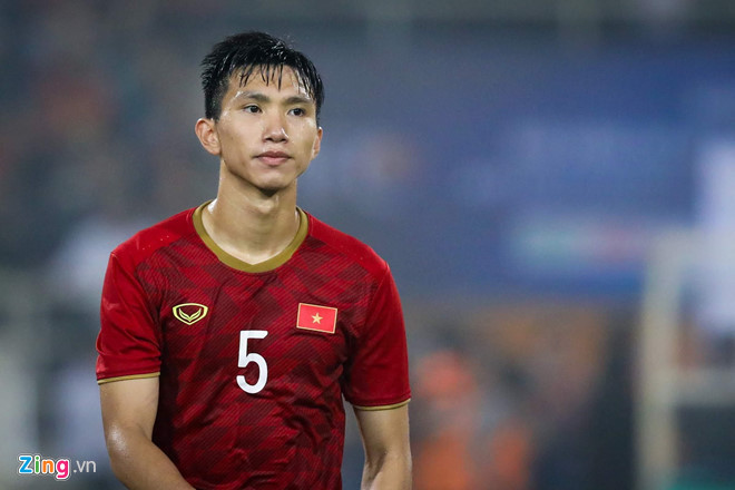 Về phía Đoàn Văn Hậu, anh tự đặt biệt danh cho mình là "Dream Catcher" như một cách thể hiện niềm đam mê và quyết tâm theo đuổi giấc mơ bóng đá. Ảnh: Minh Chiến.