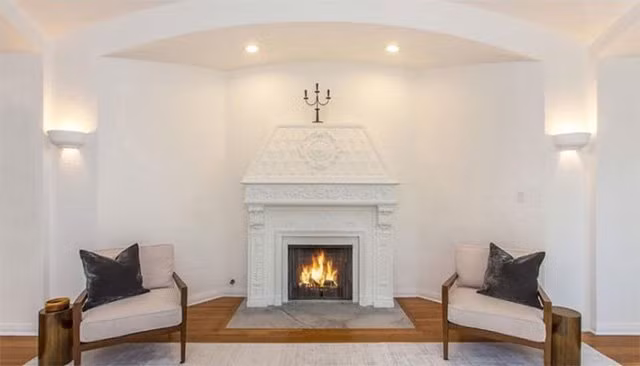 Phòng khách được thiết kế vừa đơn giản lại vừa trang nhã.