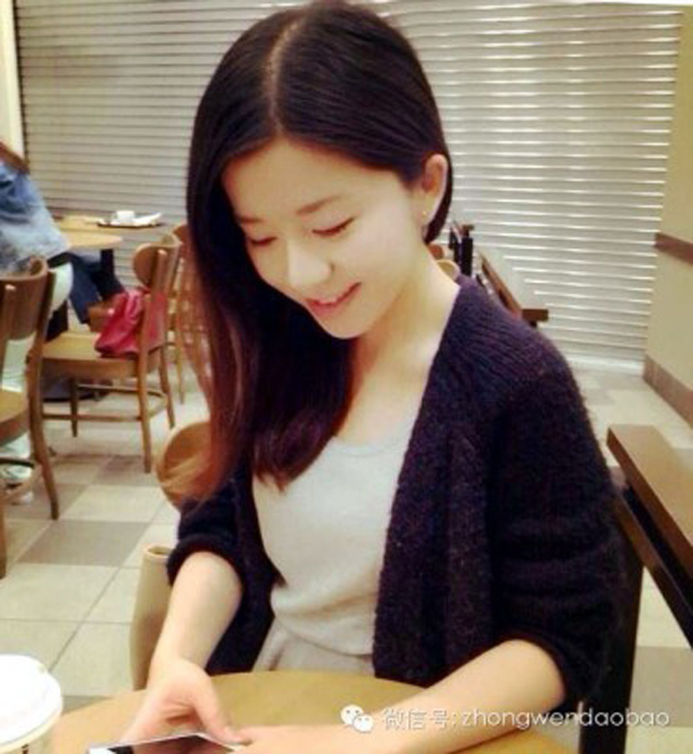 Nhan sac nong bong cua cac nu giao vien gay sot o Chau A