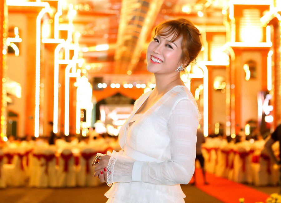 Phi Thanh Van gay bat ngo khi tra loi cau hoi 