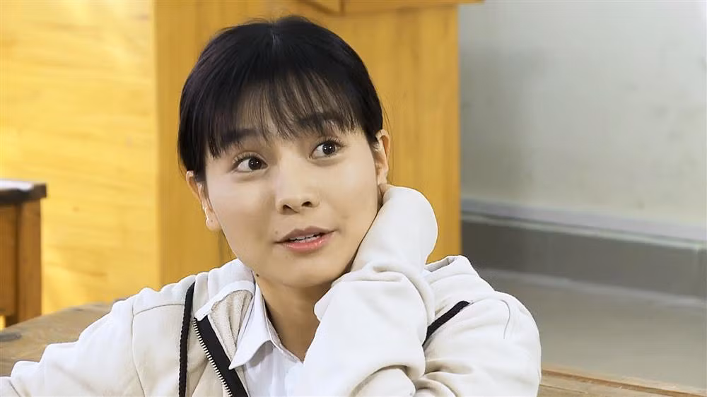 Co gai co so phan bi dat nhat man anh Viet