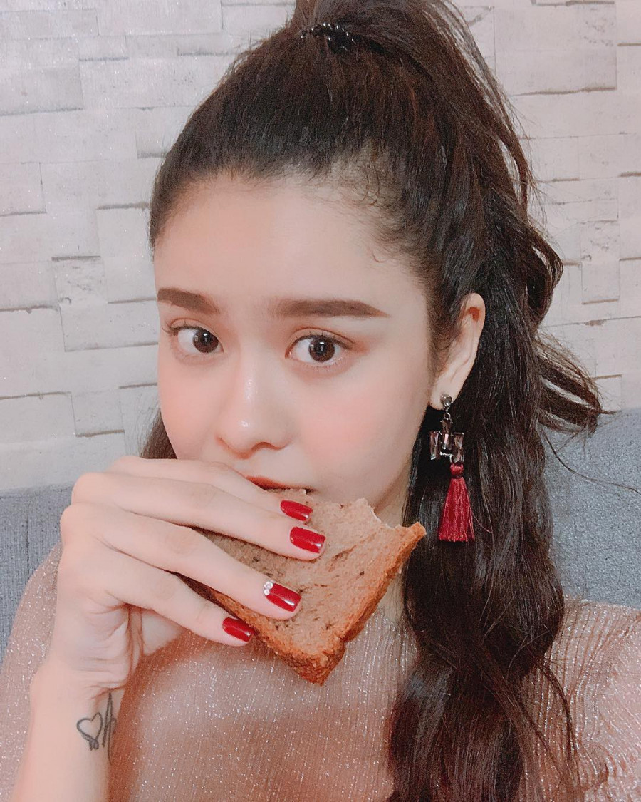 Truong Quynh Anh trong cuc “xi tin” du da la me mot con