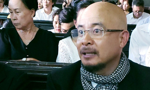 Ong chu Trung Nguyen he lo 5 lan bi vo ep di giam dinh tam than