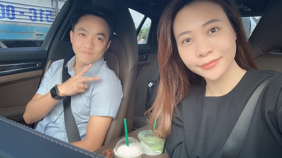 Ngay sau khi đăng tải, hình ảnh "chất lừ" của Cường Đô la nhận được "bão like" và những lời nhận xét từ phía cộng đồng mạng. Không ít người khen ngợi chồng tương lai của Đàm Thu Trang có vẻ ngoài phong độ từ thuở thơ ấu:"Xưa anh Cường đã ngầu thế này rồi cơ á"; "Anh Cường ngày xưa nhìn "men-lì" thế"; "Dậy thì thành công"...