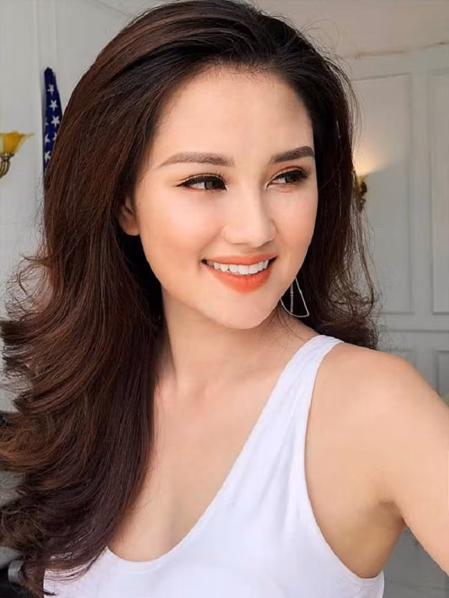 3 nu MC VTV lam me don than xinh dep duoc van nguoi me