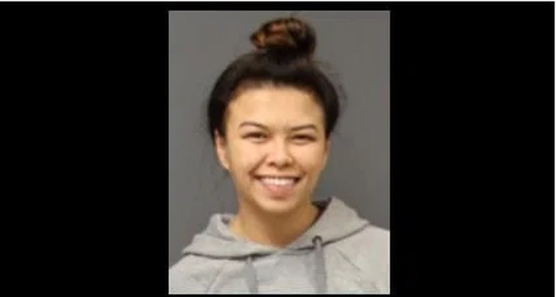 Danh, can con gai 7 tuoi, mot phu nu goc Viet bi khoi to