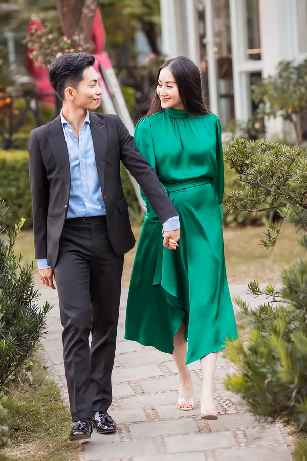 Chong tre cua Khanh Thi 2 lan roi nuoc mat tai SEA Games 30-Hinh-2