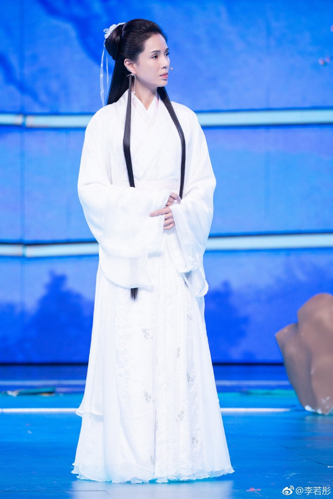 Cuối cùng, Nhược Đồng luôn quan niệm phải sống vui vẻ và lạc quan thì mới trẻ lâu được. Dù cô gặp nhiều trắc trở về tình cảm, kinh tế, mắc bệnh nhưng vẫn luôn cố gắng tiến về phía trước.