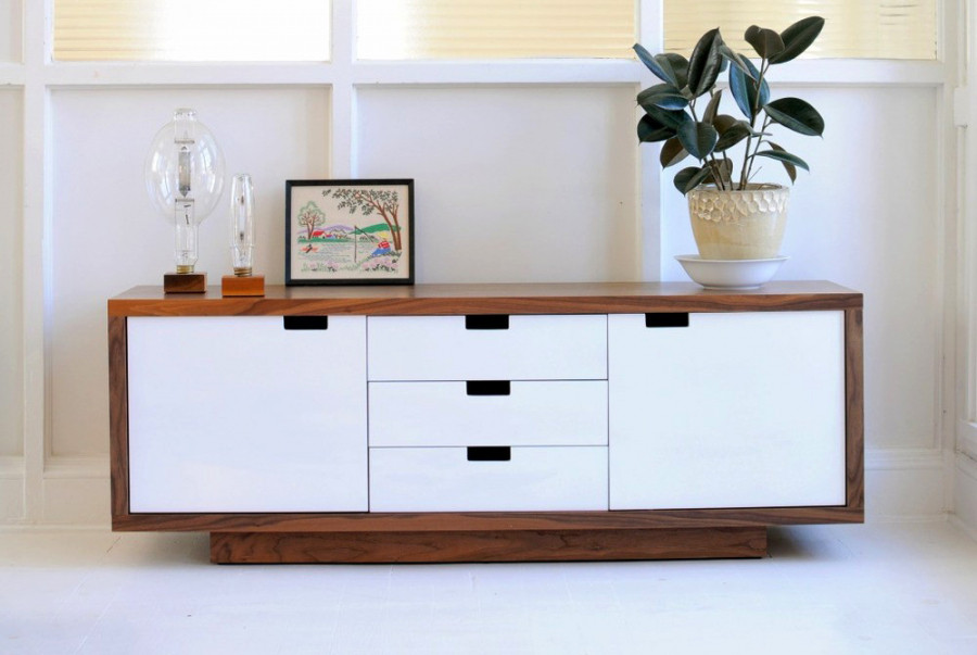 Dat tu giay pham dai ky phong thuy khien ngheo kho ca doi