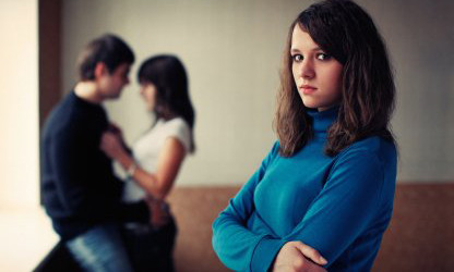 Vao nha kho cu, vo phat hien 'khoang troi' bi mat cua chong