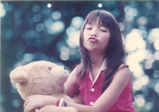 Ngắm ảnh thuở thơ ấu cực đáng yêu của "tiên nữ không tuổi" Hiền Thục Ngam anh thuo tho au cuc dang yeu cua