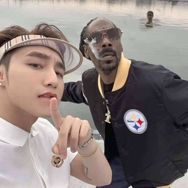 Bên cạnh rapper đình đám người Mỹ Snoop Dogg, nhiều fan đùa rằng Đen Vâu chính là khách mời giấu mặt trong sản phẩm âm nhạc mới nhất của giọng ca Lạc trôi. Ảnh: FB.