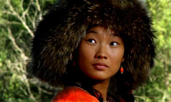 Thanh Cat Tu Han co 16 trieu nguoi than khap chau A-Hinh-2