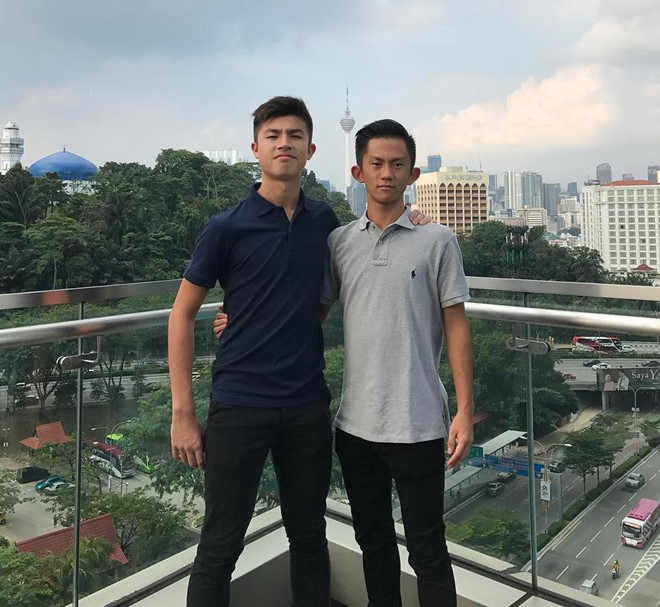 Vừa mới ra mắt, Ryan Nguyen đã được hội fan nữ phát hiện, bổ sung vào danh sách các cầu thủ đẹp trai của bóng đá Việt Nam. Anh chàng sở hữu vẻ ngoài nam tính cùng chiều cao ấn tượng 1,82 m.