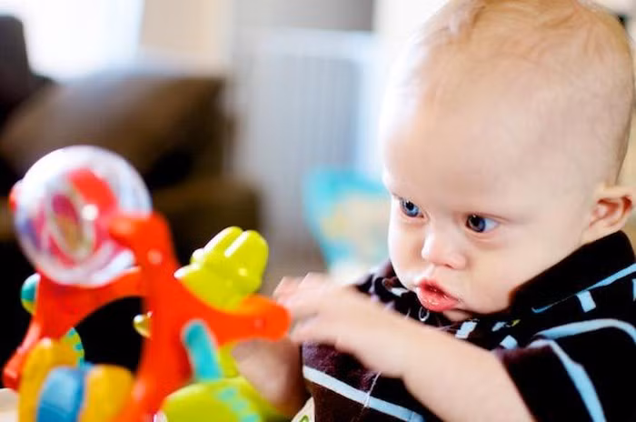 Loat dau hieu o tre so sinh co nguy co bi thieu nang