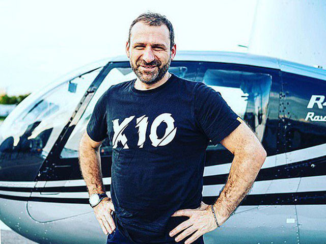 Ty phu rai “mua tien” tu mai nha de 