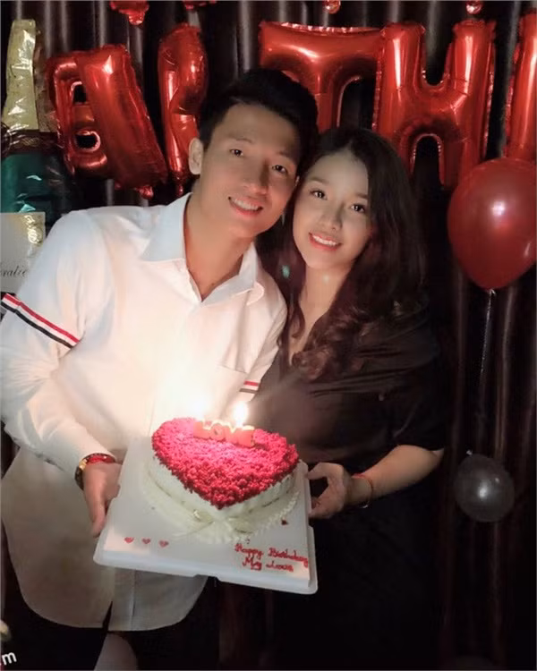 Lo bang chung trung ve Bui Tien Dung chia tay nguoi yeu?