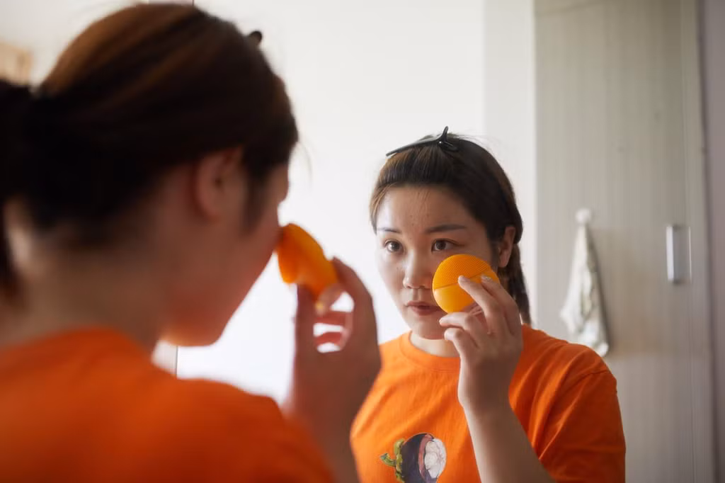 Gioi tre chau A 'tieu tien nhu nguoi My' va ganh nang no ngap dau-Hinh-2