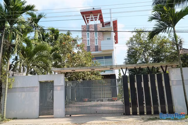 Nghe la Viet Nam: Trong nha cho chu ve chai, moi thang lanh ngan do-Hinh-2