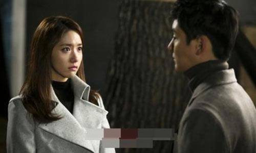 Truoc ly hon, vo dua ra dieu kien khien chong boi bac phai hoi han