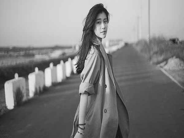 Yeu ai, het long vi ai cung duoc nhung phai biet yeu ban than minh