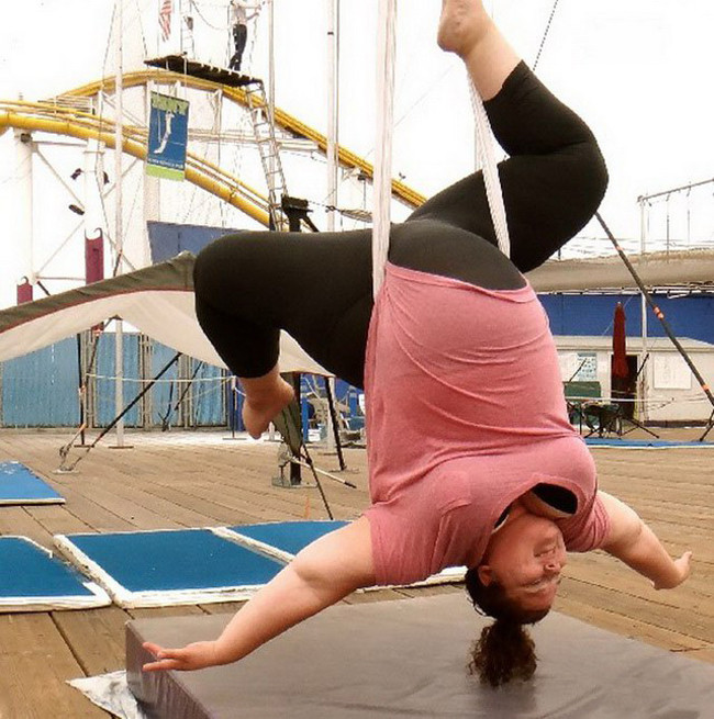 Đừng tưởng béo là không làm được gì.