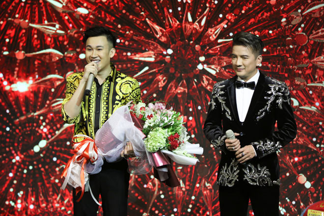 Mr. Dam xu ly bat ngo khi Duong Trieu Vu doi tang hot xoan