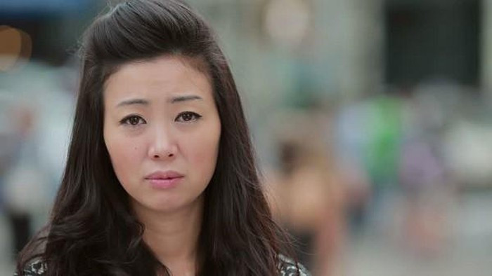 Con trai lam vo gach, dieng nguoi khi thay thu nam duoi