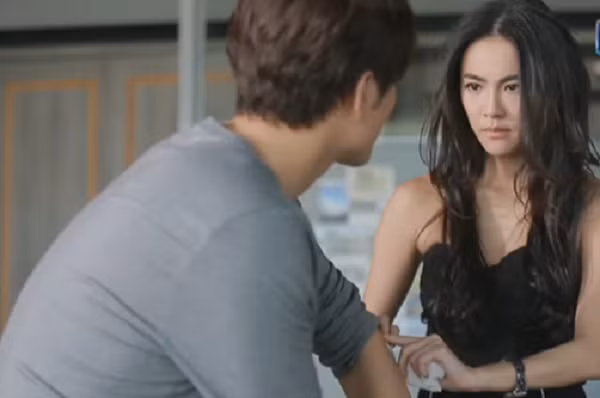 Me ban gai phan doi kich liet khi biet toi co con rieng