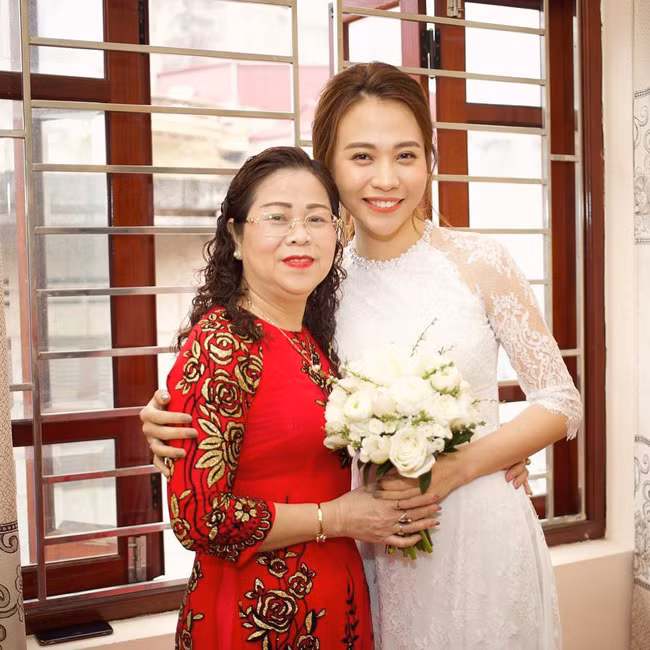 Chia se dau tien cua Dam Thu Trang sau mot tuan lam dam hoi